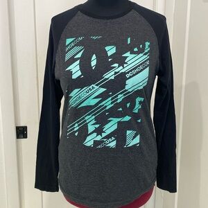 DC ShoeCo USA Long Sleeve Graphic Print Crewneck T-Shirt |Size Medium